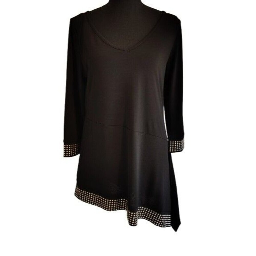 Kate & Mallory NWT Black Studded Asymmetrical Hem Tunic Top 3/4 Sleeve Small